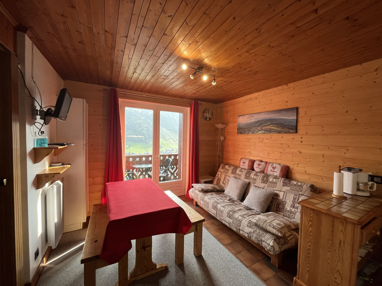 appartement-petit-arnica-morzine 8.jpg